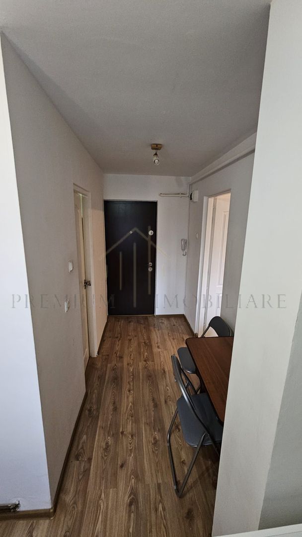 Garsonieră Confort 1 de închiriat – Onești, zonă Mal - Poză 5