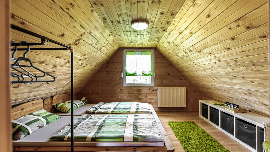 Casa de Lemn cu Piscina si Gradina Impecabila in Vladimirescu! - Poză 12