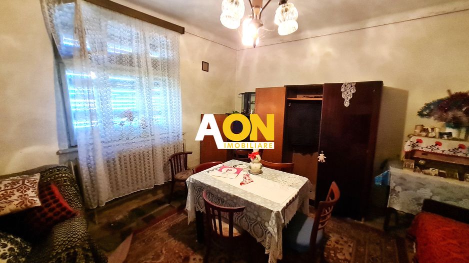 Casa 3 Camere, 90 mp, Teren 250 mp, Zona Centru - Poză 2
