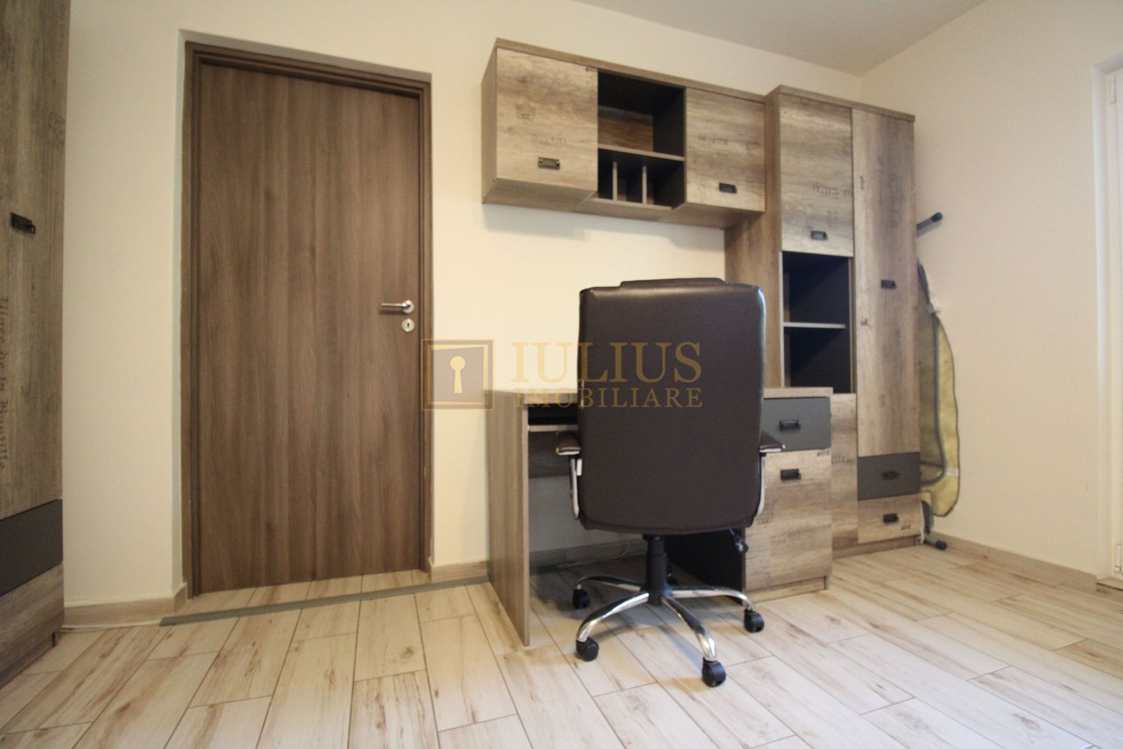 Olimpia, 2 camere, centrala proprie - Poză 1