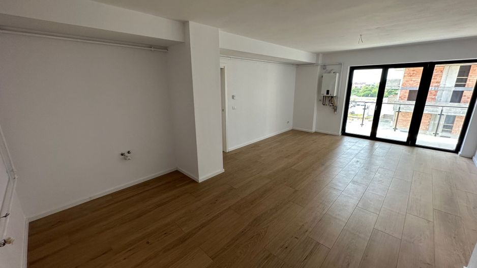 Apartament 3 camere bloc nou - Poză 15