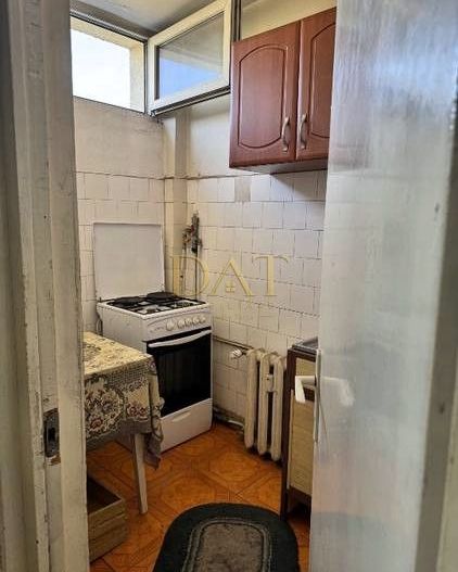Garsoniera spatioasa de vanzare | Investitie | - Poză 2