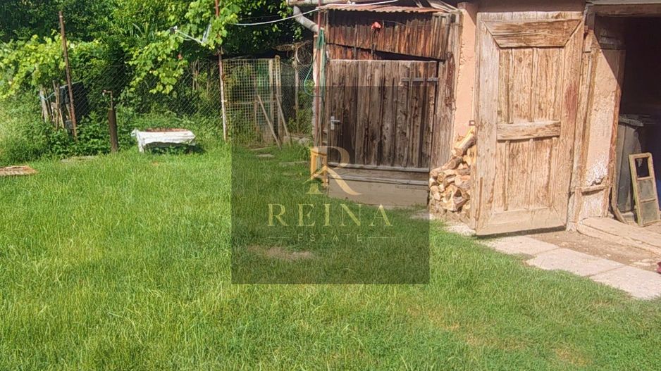 Casă cu teren 800 mp la 25 km de Sibiu – 3 camere - Poză 6