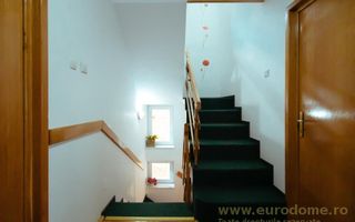 Casa renovata, mobilata si utilata complet - Poză 8
