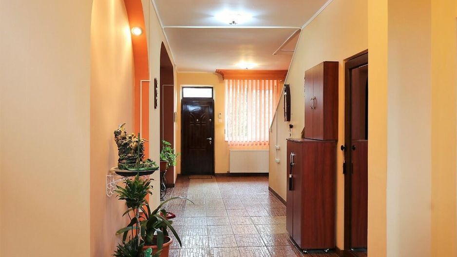 Ovidiu - Str. Nationala, Vila P+1E, teren 1094 mp, vedere la lac! - Poză 45