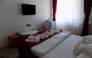 Oportunitate de Investiție: Pensiune „La Cheie” în Băile Herculane – Comision 0% - Poză 8