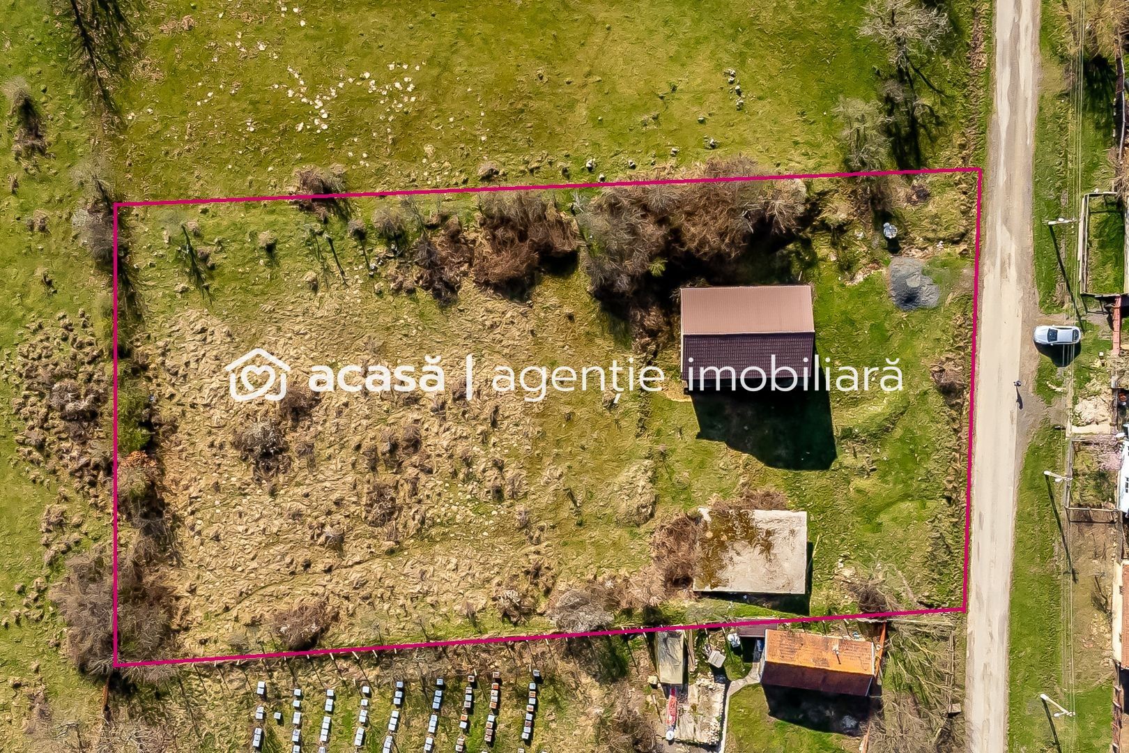 Cabană pe 3 niveluri - zonă spectaculoasă - Pătârș - COMISION 0% - Poză 5