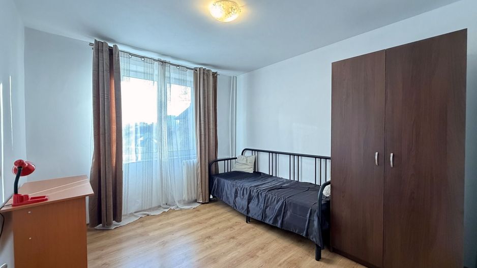 3 camere etaj 3 Stefan cel Mare-Polona - Poză 5