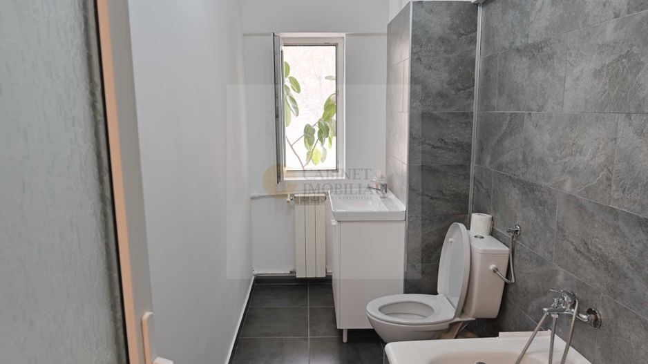 Apartament 2 camere renovat | zonă centrală Decebal - Poză 5
