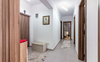 Ocazie de neratat! Apartament 3 camere cu parcare proprie se vinde  la - Poză 13