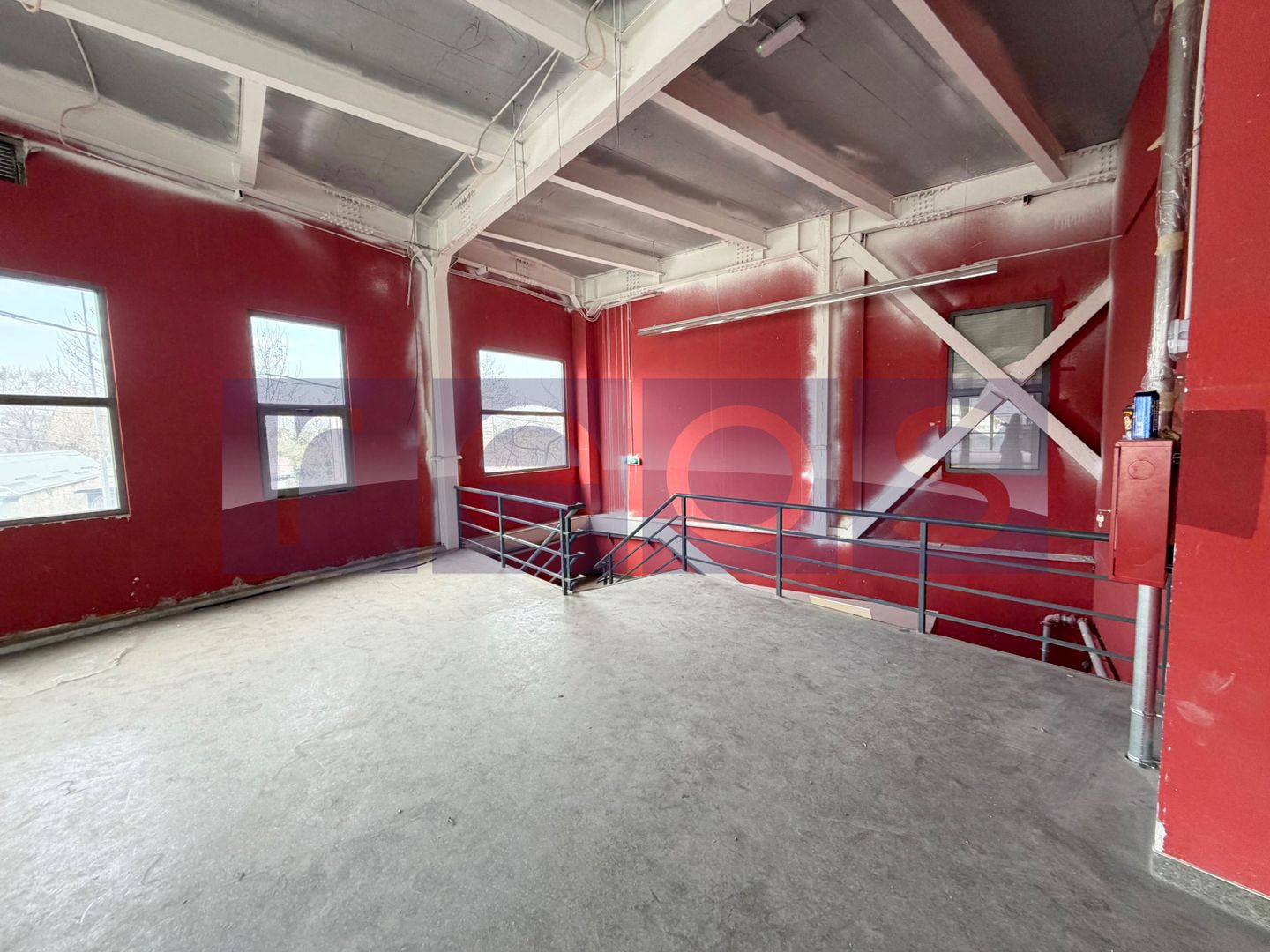 SPATIU COMERCIAL DE INCHIRIAT | ETAJ 1 | ZONA COLENTINA | VIZIBILITATE EXCELENTA - Poză 4