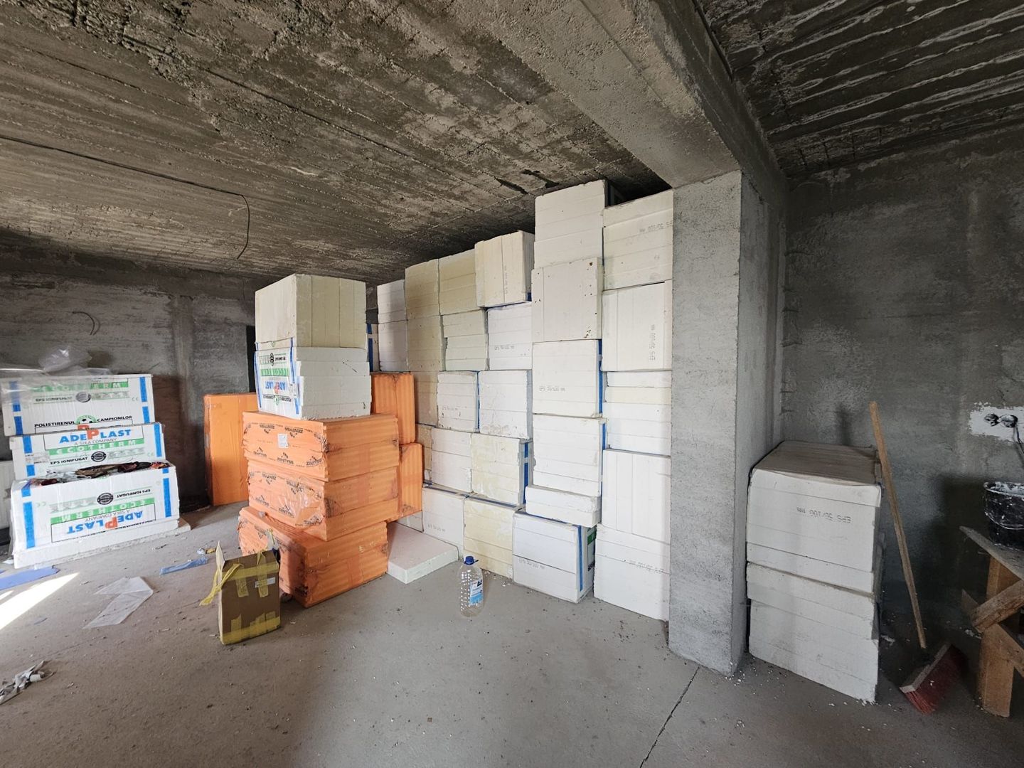 Casă pe platou, liniște și natură – Boțești, Argeș - Poză 6