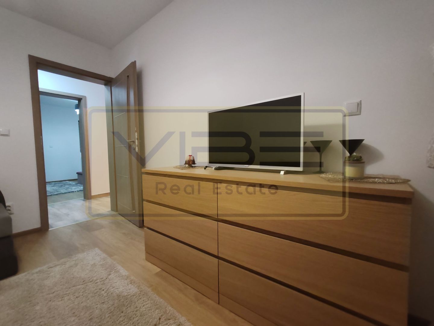 Duplex-4 camere - Mobilat Modern-Valea Adanca-``5 Drumuri`` - Poză 20