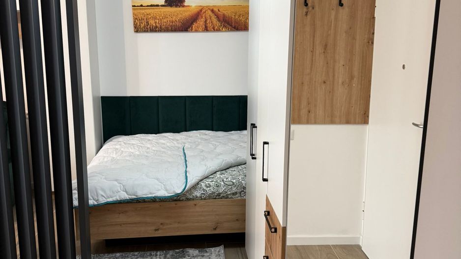 Apartament cu o camera si loc de parcare- Torontalului - Poză 3