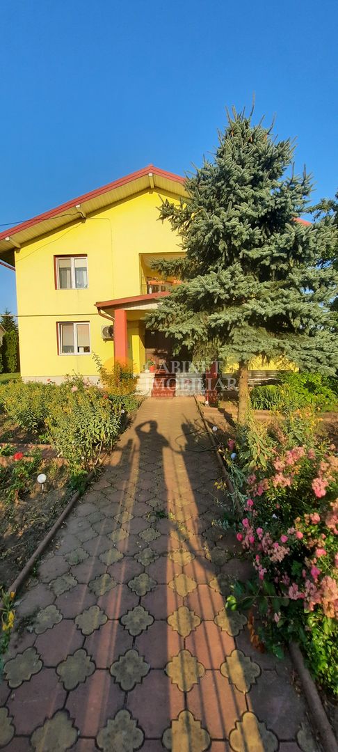 Vilă deosebită în Aroneanu – la doar 5 km de Tg. Cucu | 319.000 € - Poză 5