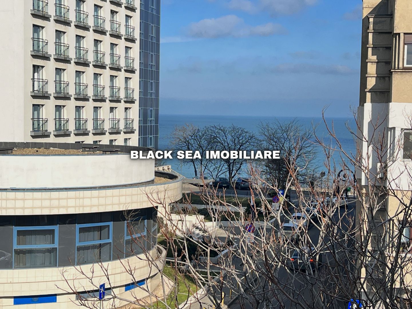 Vila 7 camere D+P+1+M - Gaze - 2 Garaje - 50m de plaja - Ocazie Unică - Poză 23