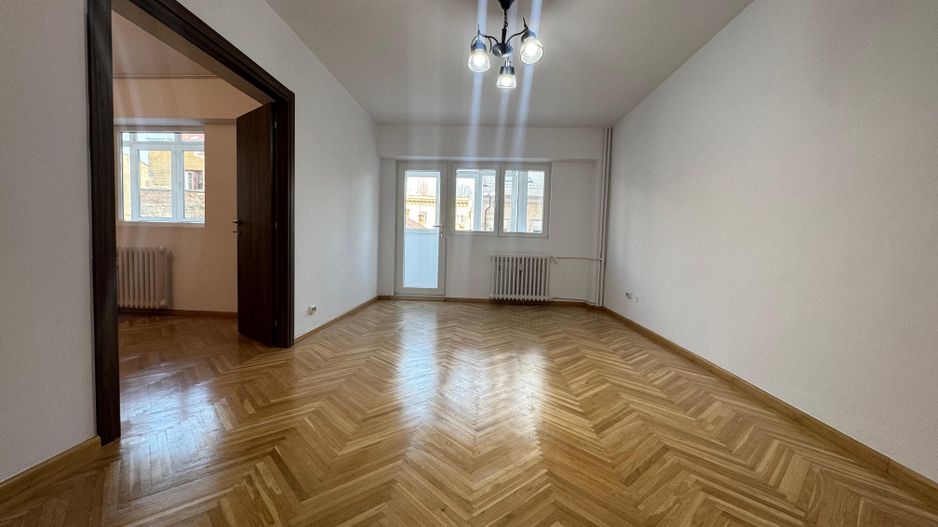 3 CAMERE || CALEA DOROBANTILOR - Poză 1