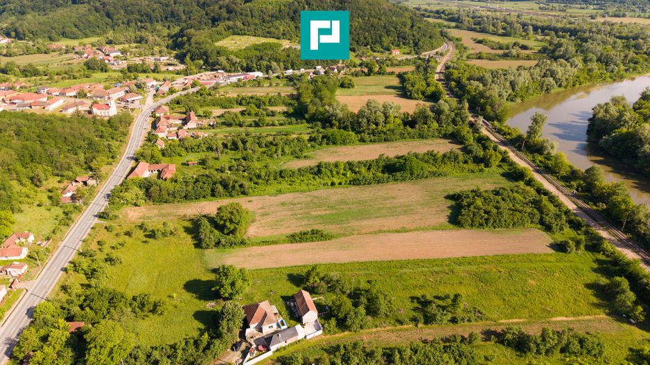 Teren intravilan 5.200 mp – Căpruţa, com. Bârzava - Poză 4