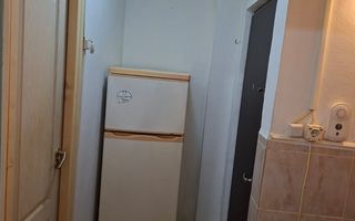 Vând garsoniera Podul de Fier - Poză 1