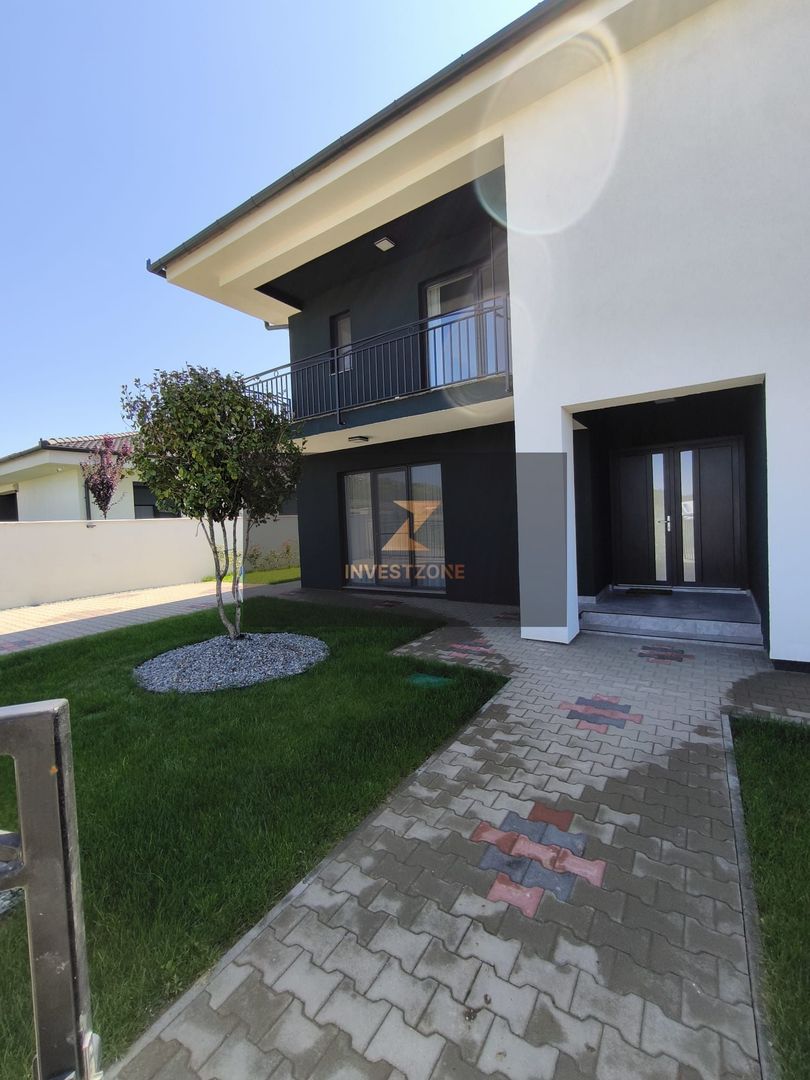 Casa lux de vanzare in  Oncea- Oradea - Poză 1