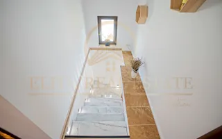 Valu lui Traian - Casă P+1E, 4 dormitoare, terasă acoperită - Poză 12