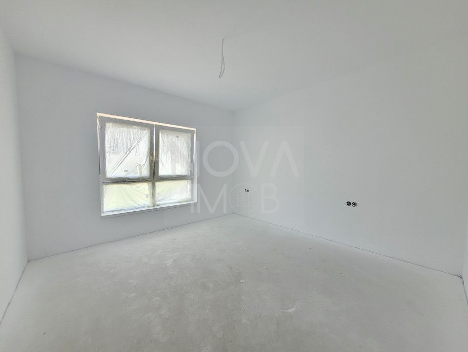 Apartament cu 2 camere, decomandat, Str. Doamna Stanca - Poză 3