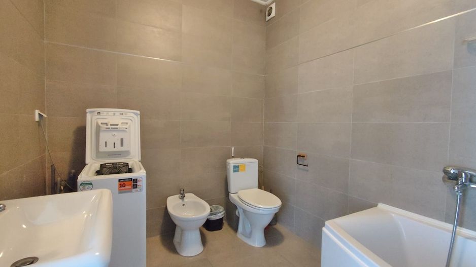 Apartament 3 camere in Cartierul Luceafarul, Oradea - inchiriere - Poză 13