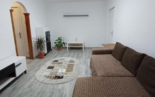 Apartament cu 2 camere - Poză 1