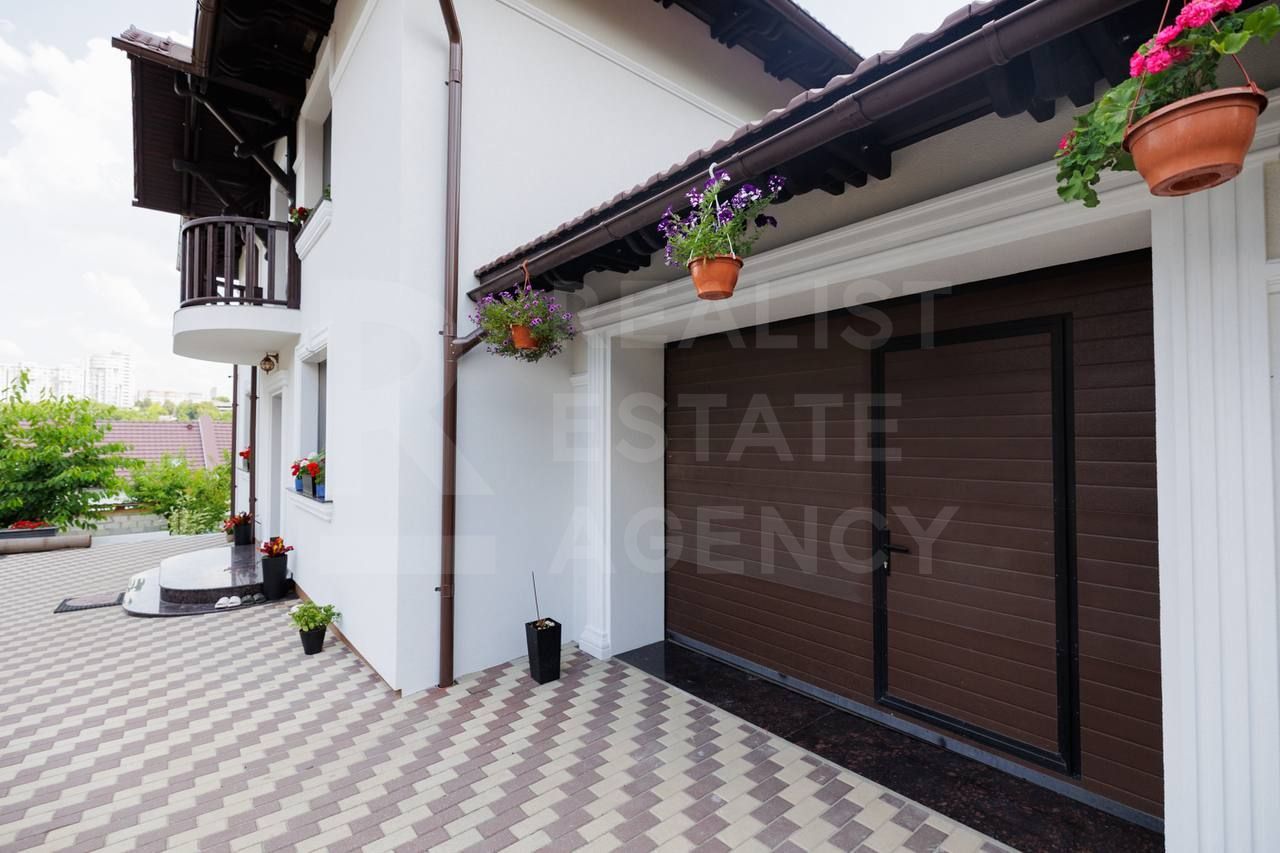 Vânzare, casă, 4 camere, 260 mp + 7 ari, str. Calea Unirii, Durlesti - Poză 2