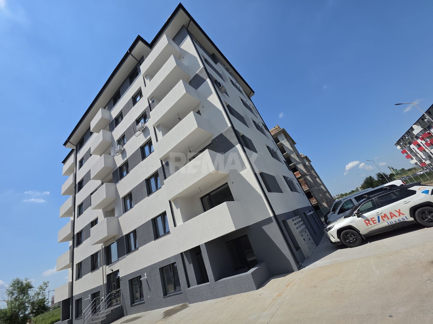 Apartament cu 2 camere în București, România - Poză 12