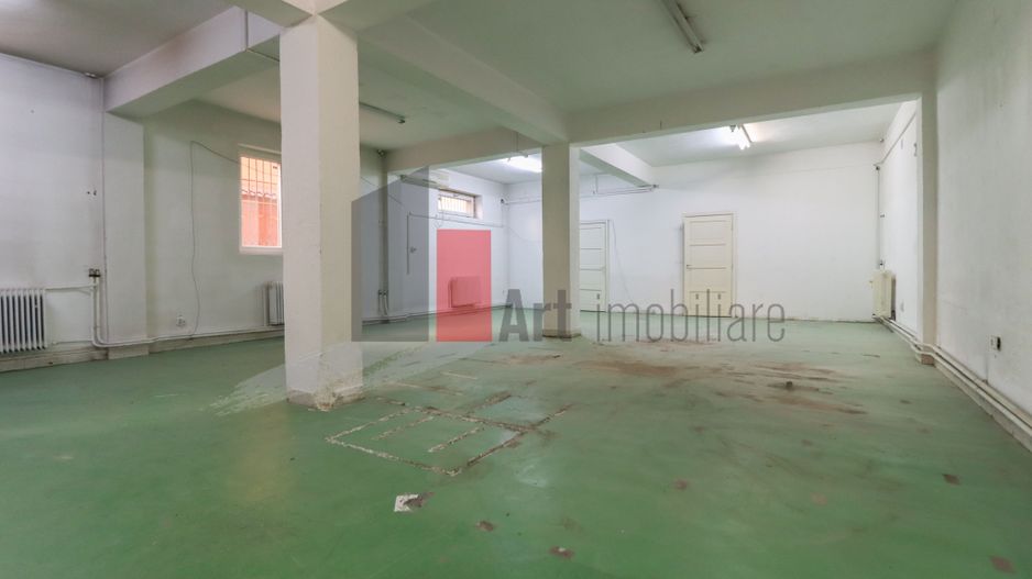 Spatiul "NUJNO", parter, 2 intrari, comercial/depozitare/productie - Poză 11