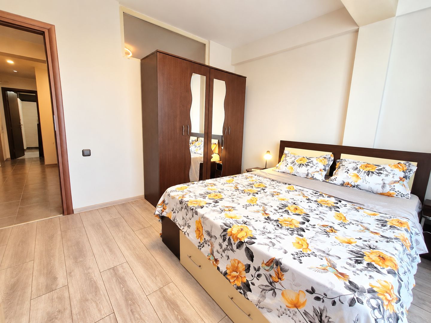Apartament cu 2 camere de vânzare în zona Aparatorii Patriei - Poză 9
