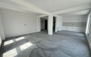 Vila Individuala - 5 camere-3 bai-Strada Miorita-500 M  de STV - Poză 11