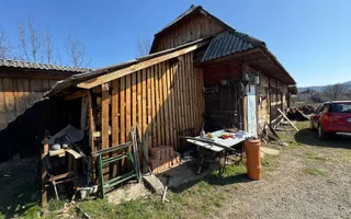 Casa de caramida de vanzare Surdesti cu teren intravilan 5000mp - Poză 16