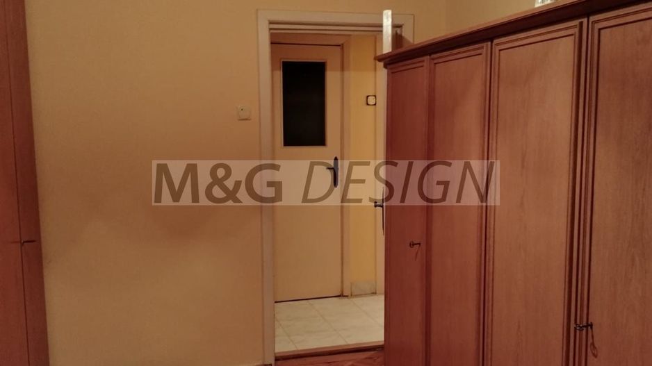 3 cam decomandat Torontalului etaj 1 - Poză 2