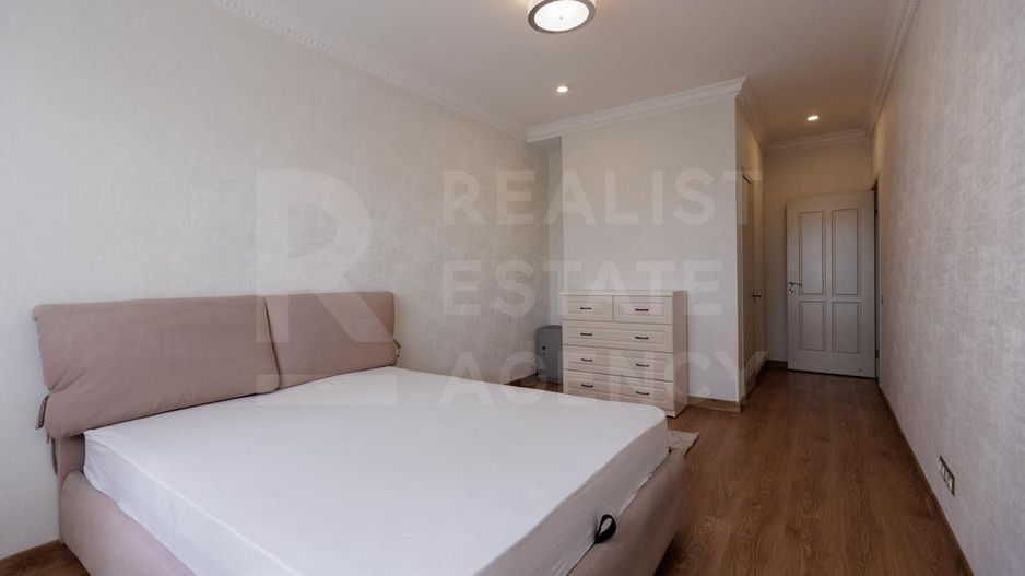 Chirie, apartament, 4 camere, str. Bucureşti, Centru - Poză 3