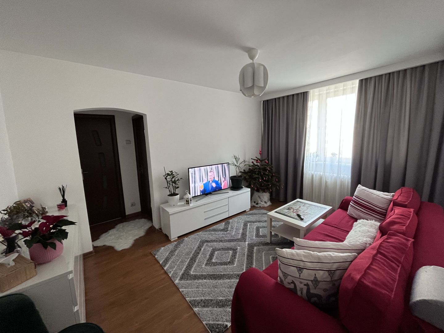 Apartament modern 3 camere DRUMUL TABEREI | PARC MOGHIOROS | METROU - Poză 1