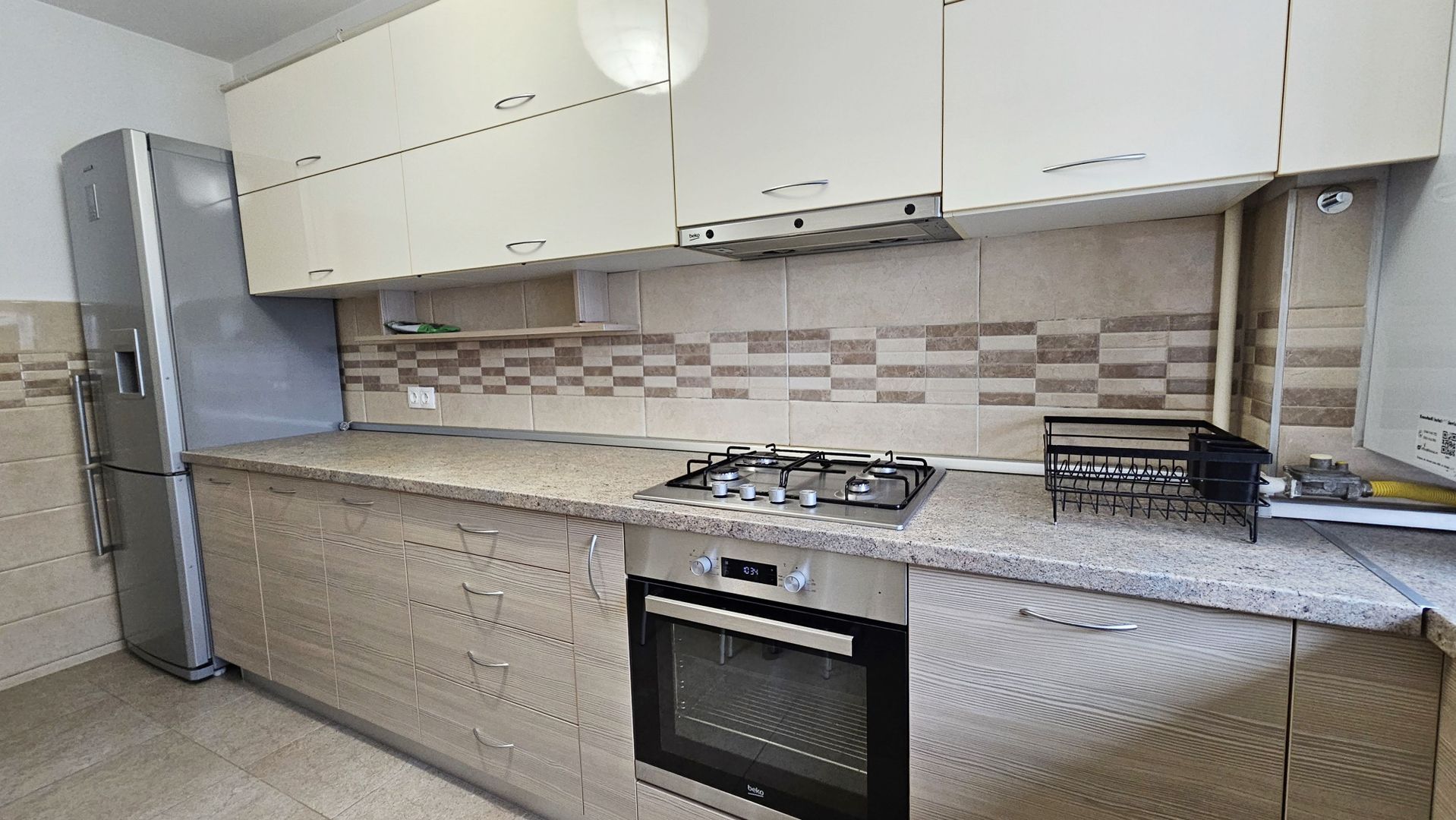 Avantgarden bloc nou, apartament mobilat, parcare,beci - Poză 5