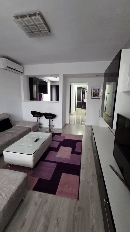 Inchiriere un apartament cu 2 camere - Uranus Strada Sabinelor - Poză 3