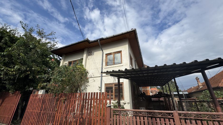 VILA 6 CAMERE, CAMPULUNG, TEREN 196 MP - Poză 25