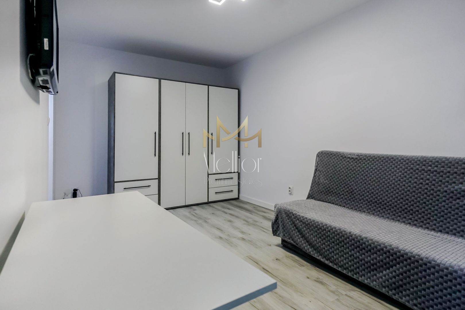 Garsoniera, 24 mp, prima inchiriere dupa renovare, Expo Transilvania! - Poză 1