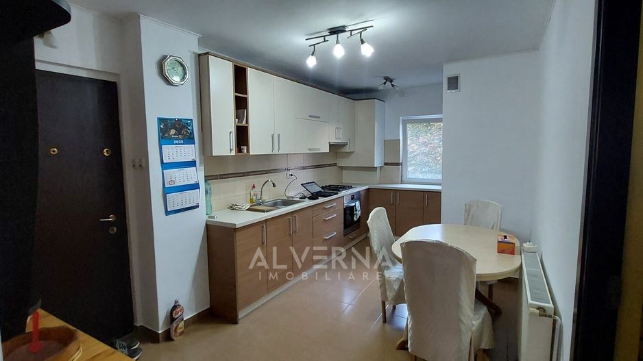 Apartament 4 camere decomandate | 70mp | balcon | catrier Marasti - Poză 2