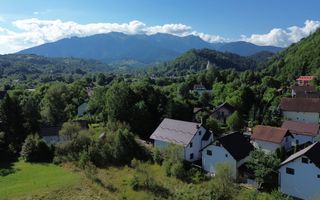 Proprietate spațioasă în Predeluț – la doar 800 m de centrul stațiunii Bran - Poză 6