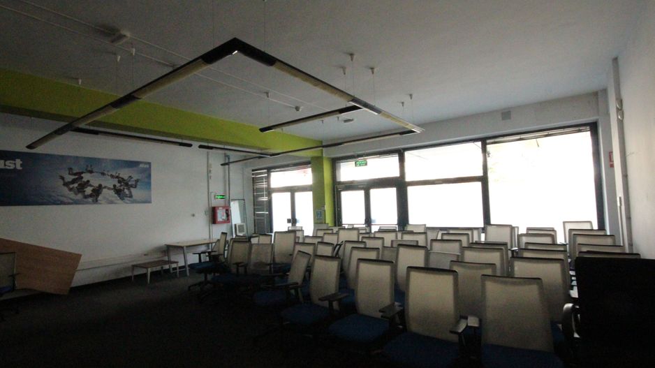 Spatii birouri/servicii - Poză 61