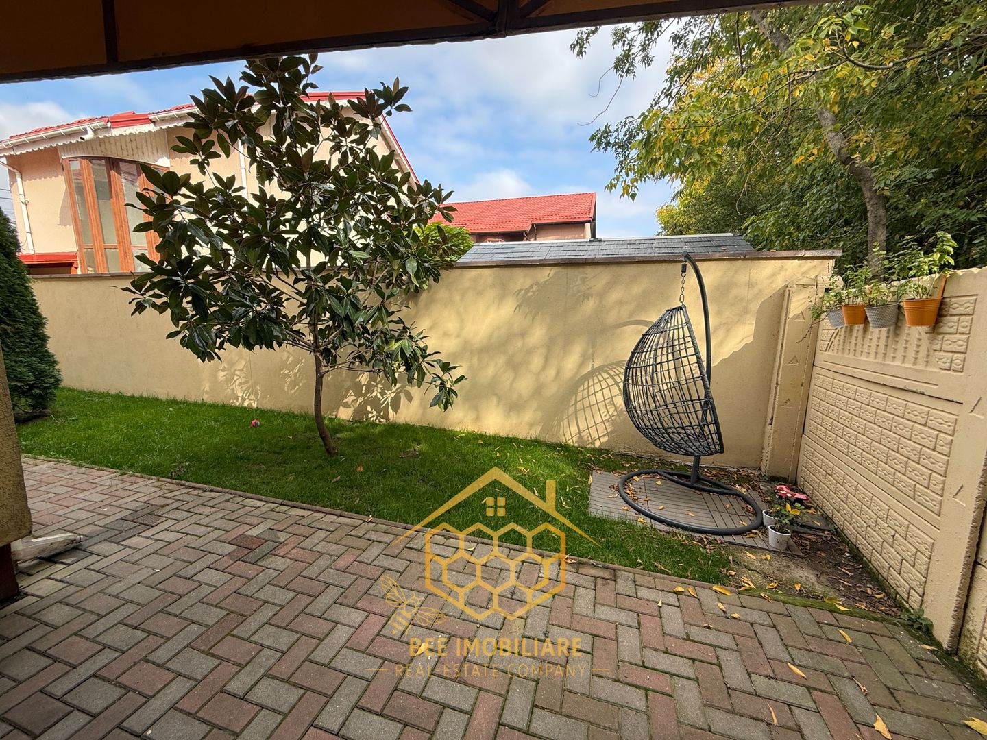 Apartament modern cu 3 camere și curte proprie in Cartier Magnolia - Poză 11