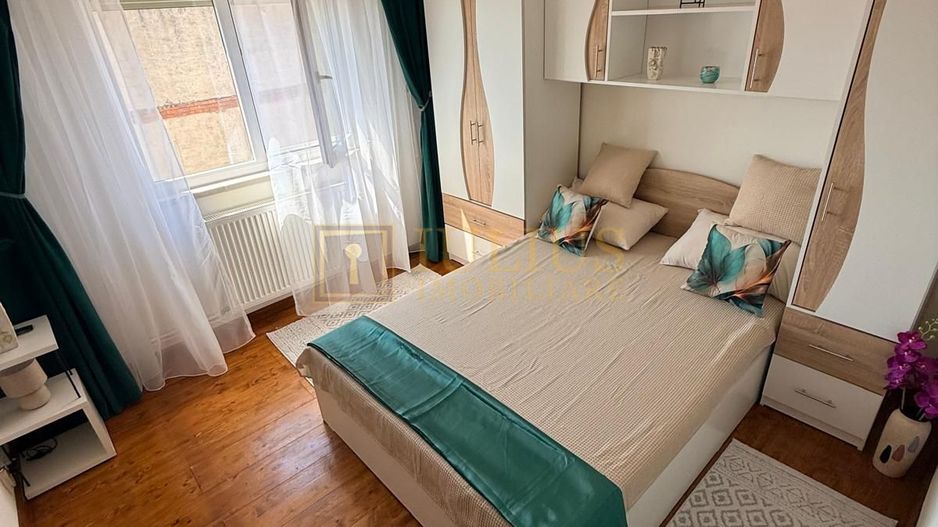 Recent renovat| Complexul Studentesc| 2 dormitoare + living | centrala proprie| - Poză 1