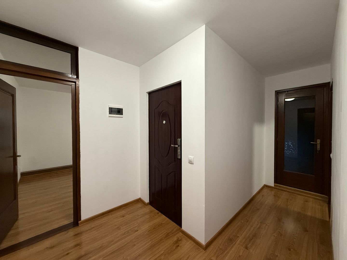 Casa / Vila cu 7 camere de vanzare in Ovidiu Sud Constanta - Poză 16