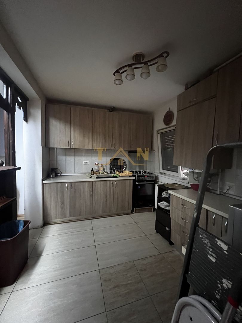 Apartament de vânzare   3 camere Parter Dumbravita  (langa Petrom) - Poză 4
