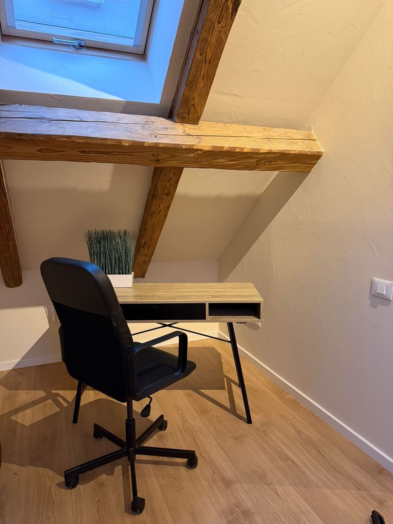 Zona AFI-Apartament elegant, la prima închiriere, în casă – finisaje premium - Poză 7