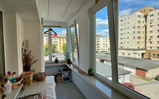Apartament 3 camere de vânzare | etaj 2 | Bulevardul Traian - Poză 9